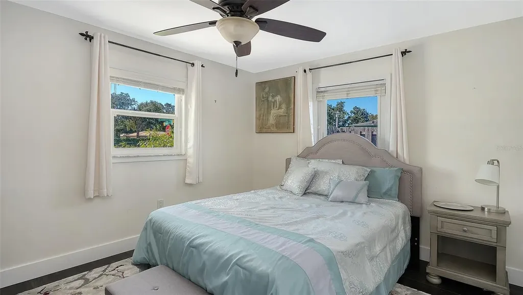 3507 Pinecrest Street Sarasota FL 34239