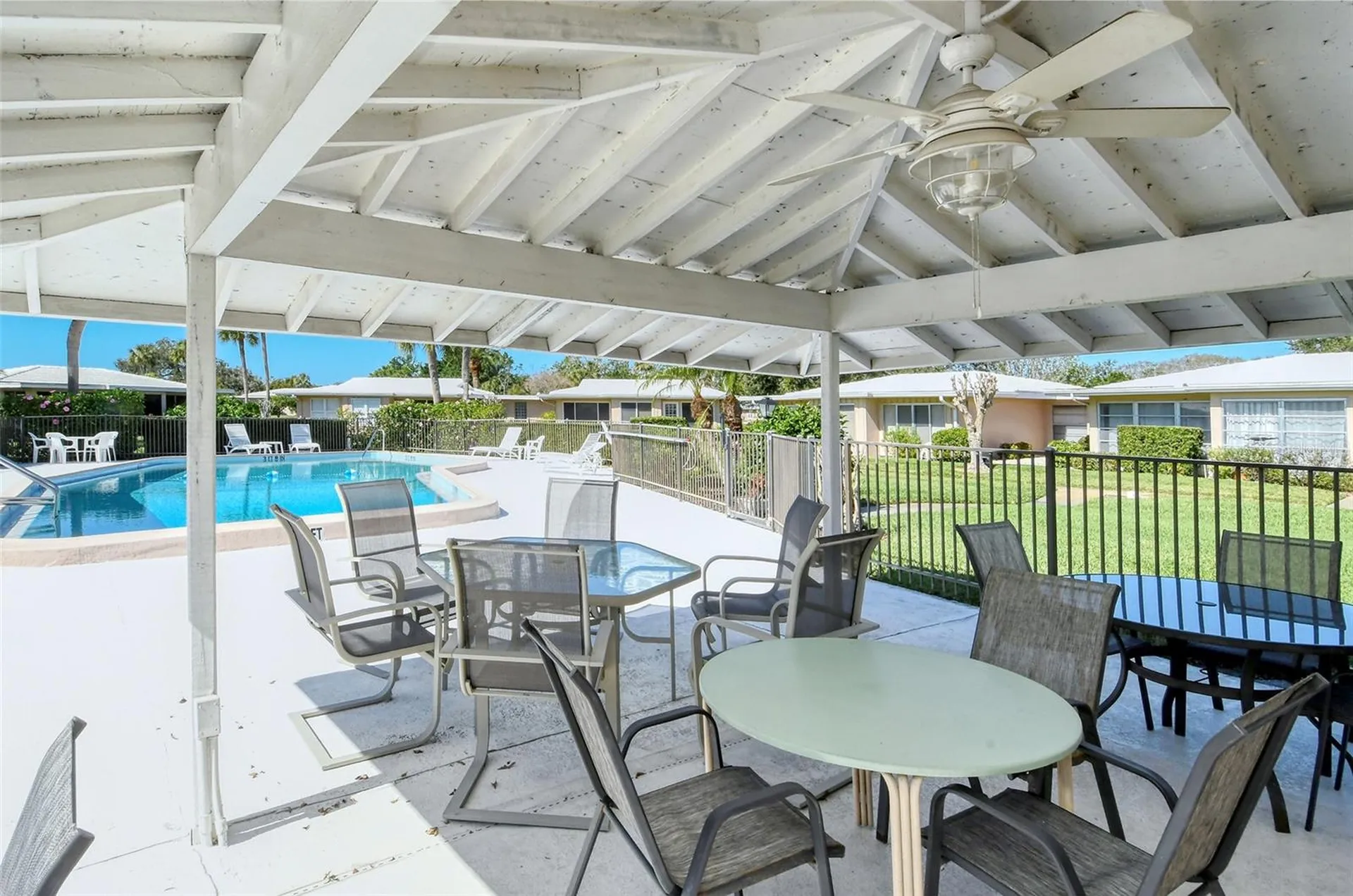 3507 Pinecrest Street Sarasota FL 34239
