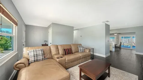 3507 Pinecrest Street Sarasota FL 34239