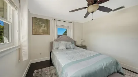 3507 Pinecrest Street Sarasota FL 34239
