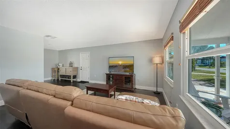 3507 Pinecrest Street Sarasota FL 34239