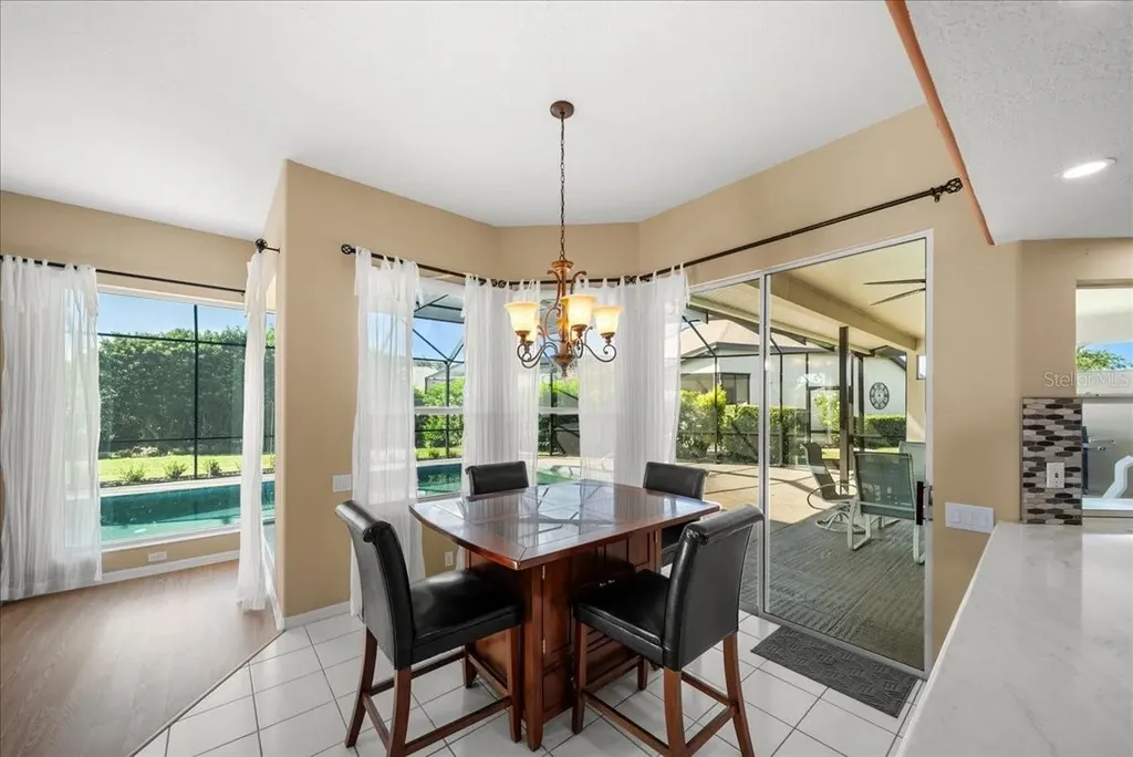 4321 Presidential Avenue Circle E Bradenton FL 34203