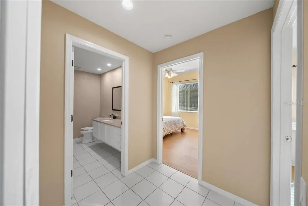 4321 Presidential Avenue Circle E Bradenton FL 34203