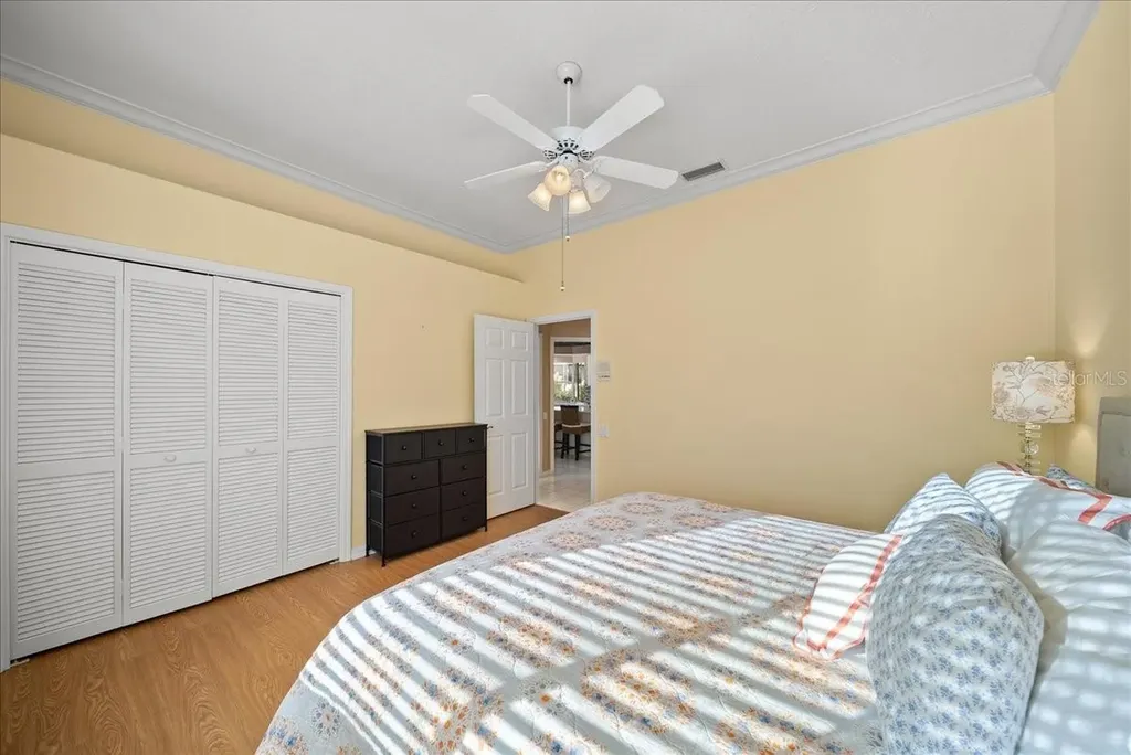 4321 Presidential Avenue Circle E Bradenton FL 34203