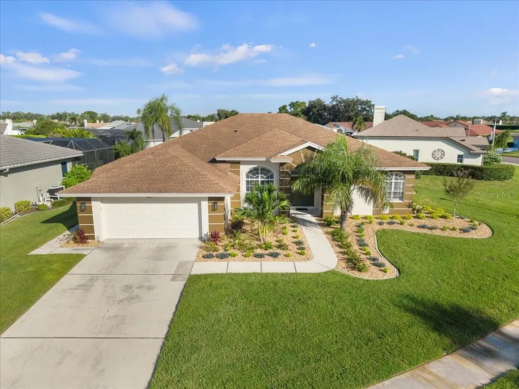 4321 Presidential Avenue Circle E Bradenton FL 34203