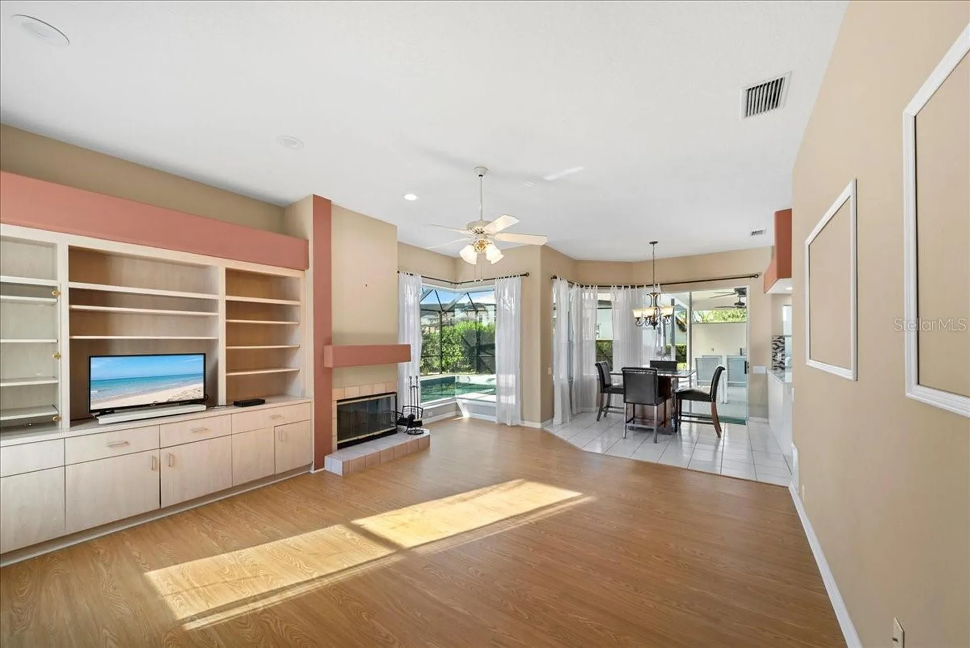 4321 Presidential Avenue Circle E Bradenton FL 34203