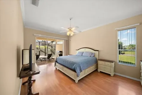 4321 Presidential Avenue Circle E Bradenton FL 34203