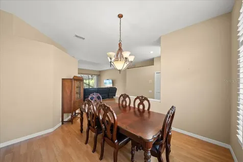4321 Presidential Avenue Circle E Bradenton FL 34203