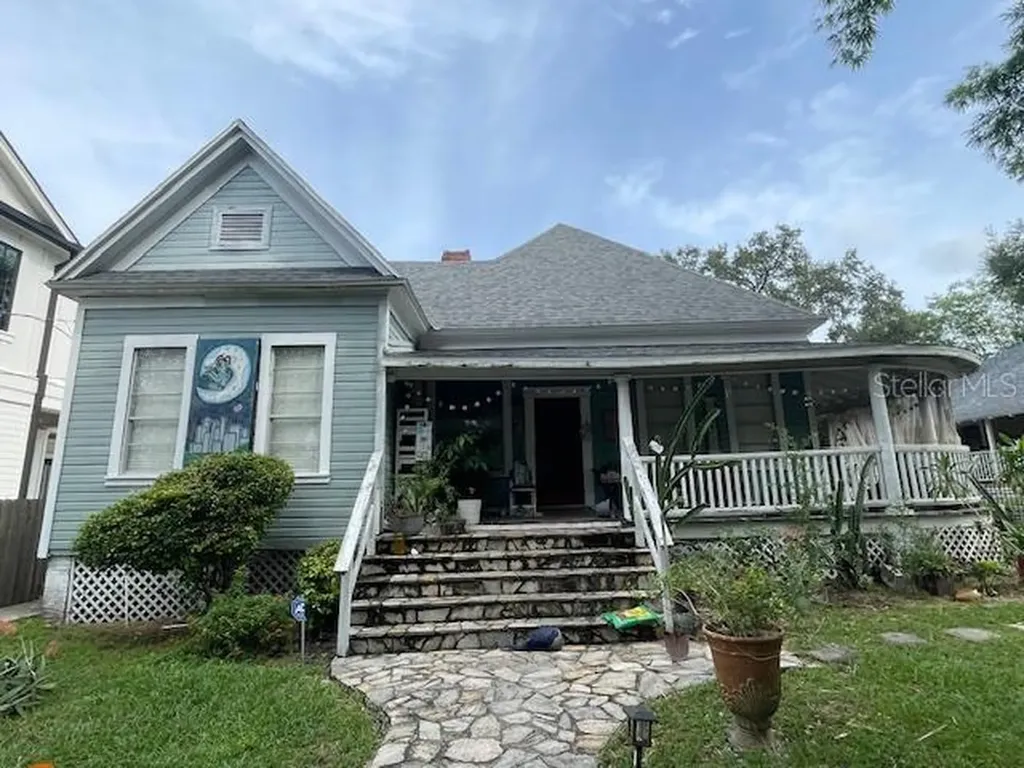 317 W Frances Avenue Tampa FL 33602