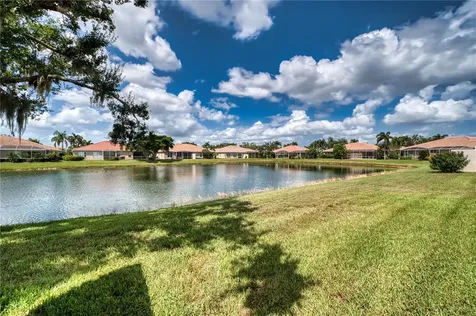 8014 Victoria Falls Circle Sarasota FL 34243