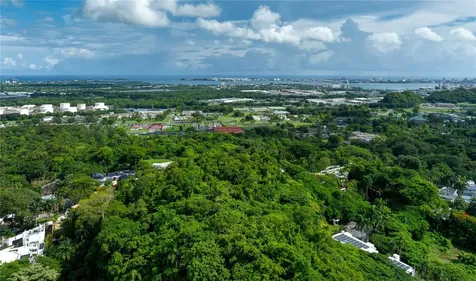 Lot E 502 Tintillo Street Guaynabo PR 00966