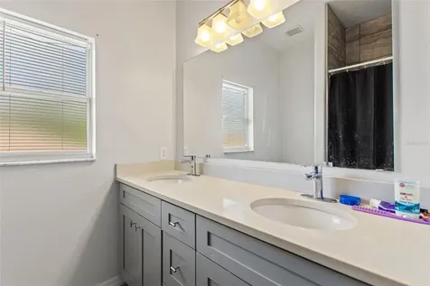 4039 Navigator Way Kissimmee FL 34746