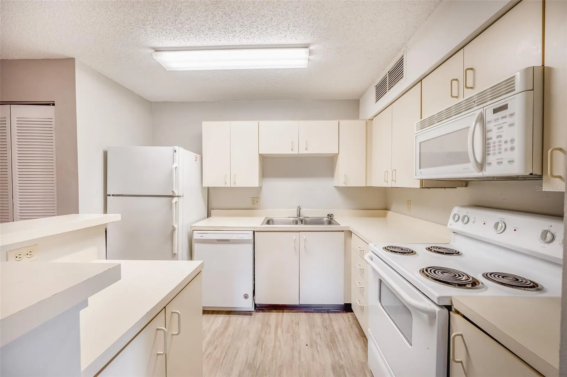 360 Lake Ontario Court Altamonte Springs FL 32701