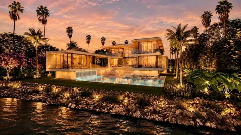 2046 Alameda Avenue Sarasota FL 34234