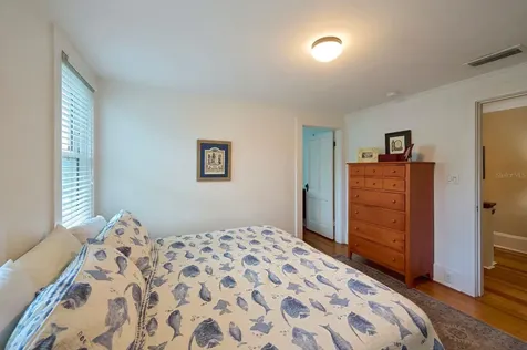 261 N Lakeview Drive Lake Helen FL 32744