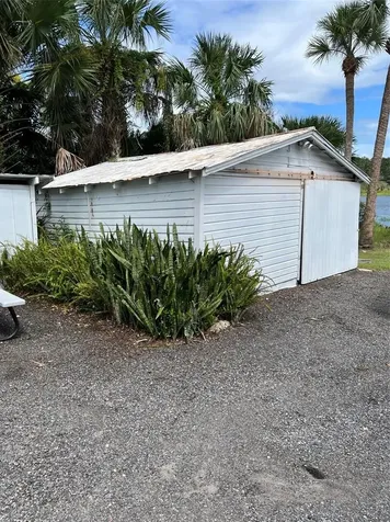 261 N Lakeview Drive Lake Helen FL 32744