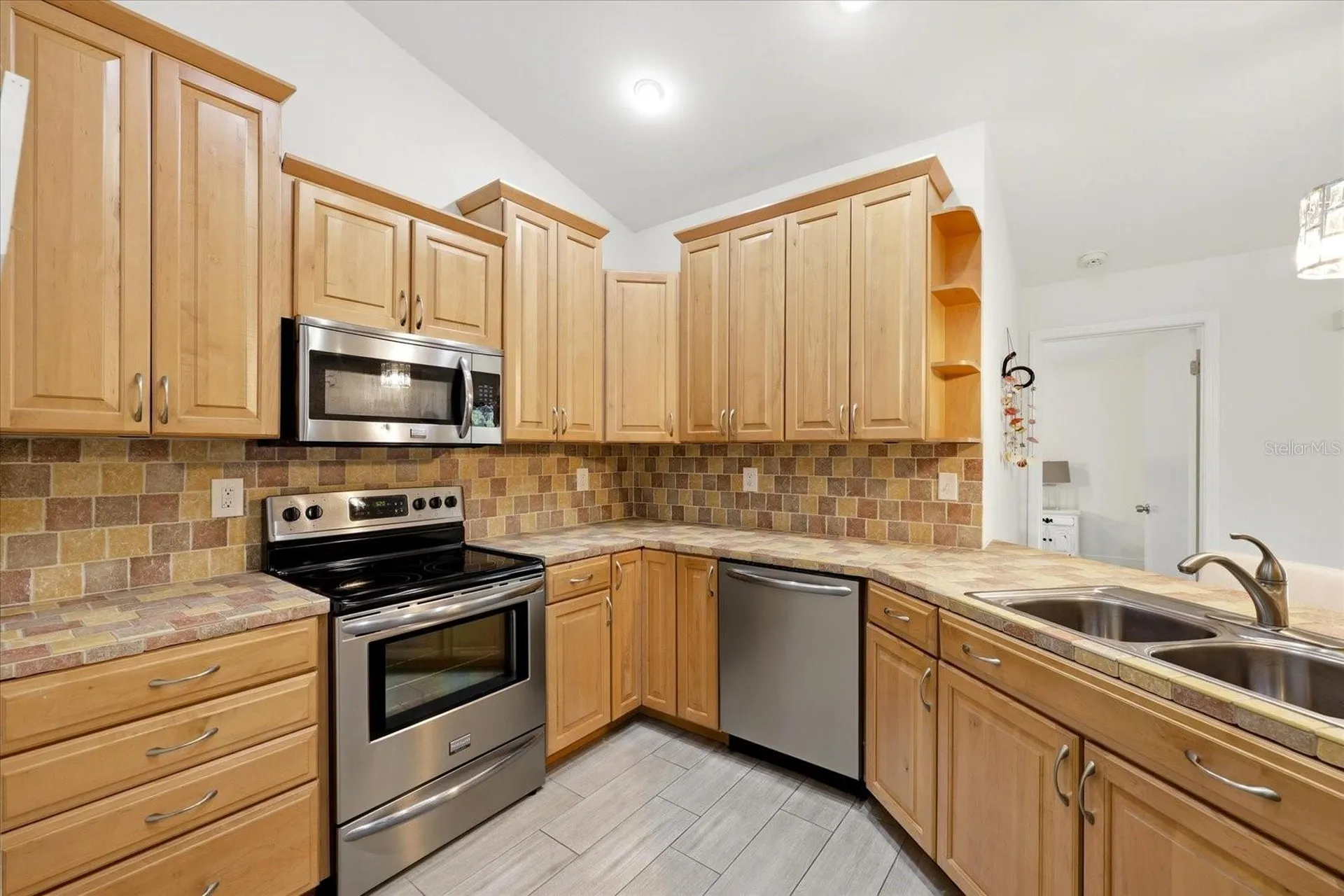 10975 96th Street Largo FL 33773