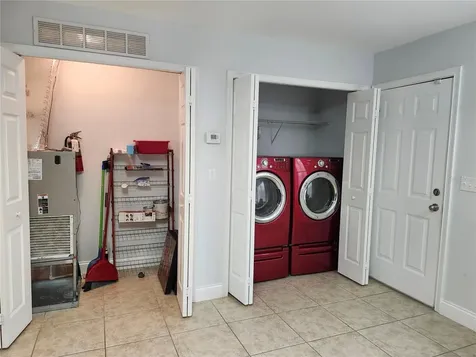4663 SW 48th Drive Gainesville FL 32608