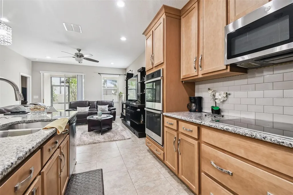 10301 Berryessa Avenue Riverview FL 33578