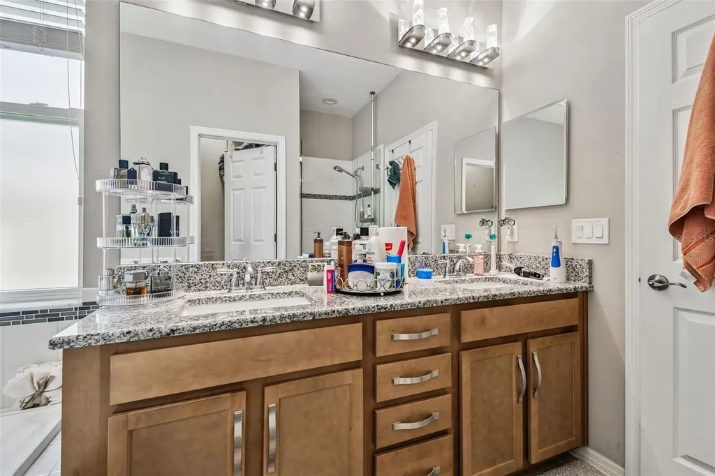10301 Berryessa Avenue Riverview FL 33578