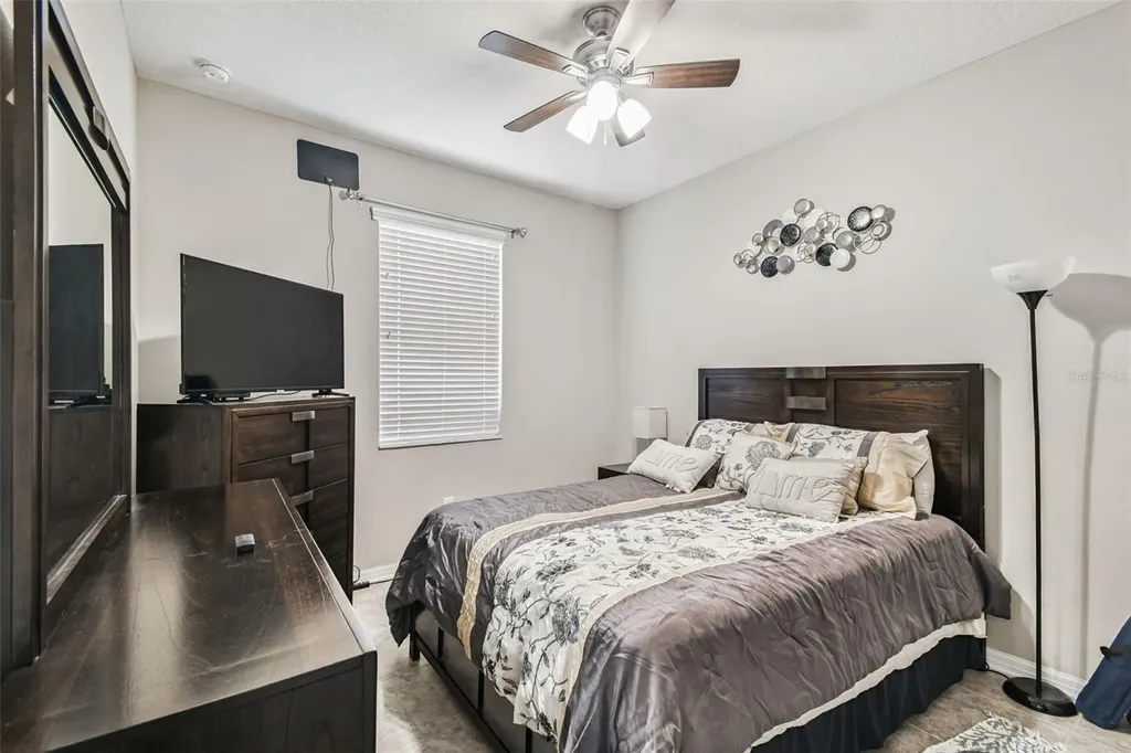 10301 Berryessa Avenue Riverview FL 33578