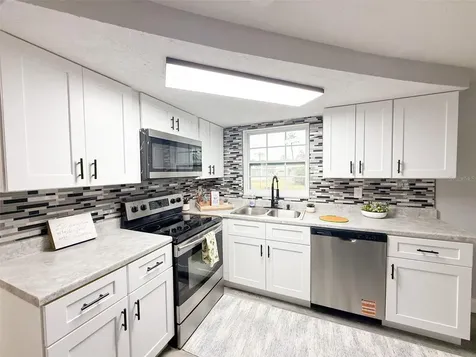 10805 Fillmore Avenue Port Richey FL 34668