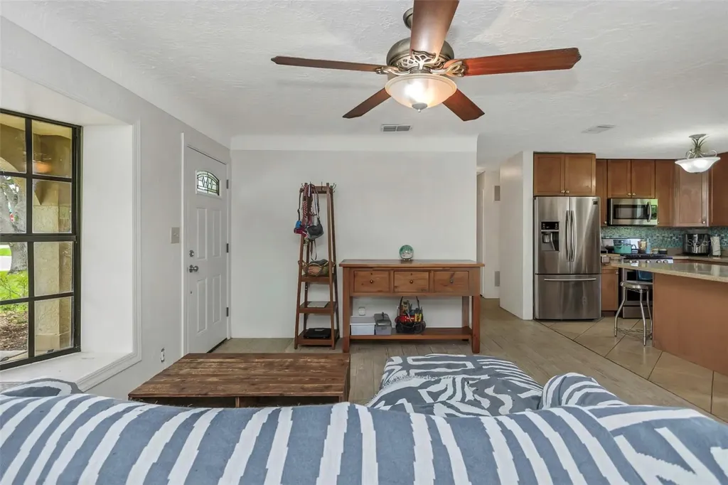 2600 56th Lane N St Petersburg FL 33710