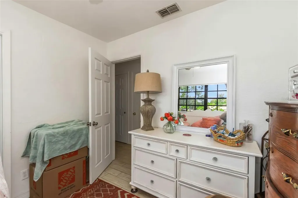 2600 56th Lane N St Petersburg FL 33710