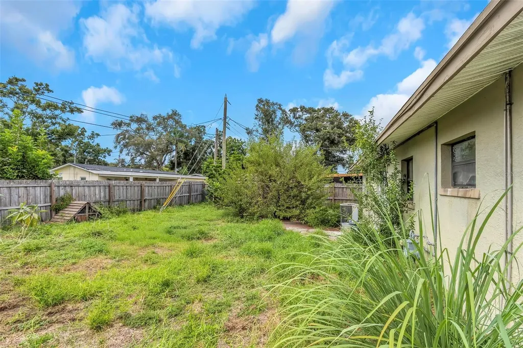 2600 56th Lane N St Petersburg FL 33710