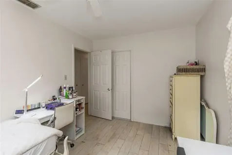 2600 56th Lane N St Petersburg FL 33710