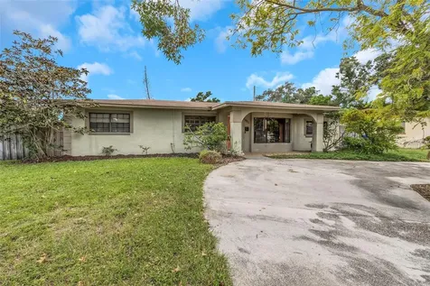 2600 56th Lane N St Petersburg FL 33710