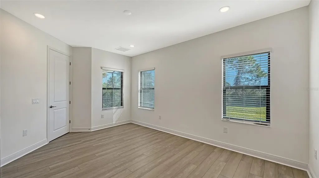 277 Potenza Loop North Venice FL 34275