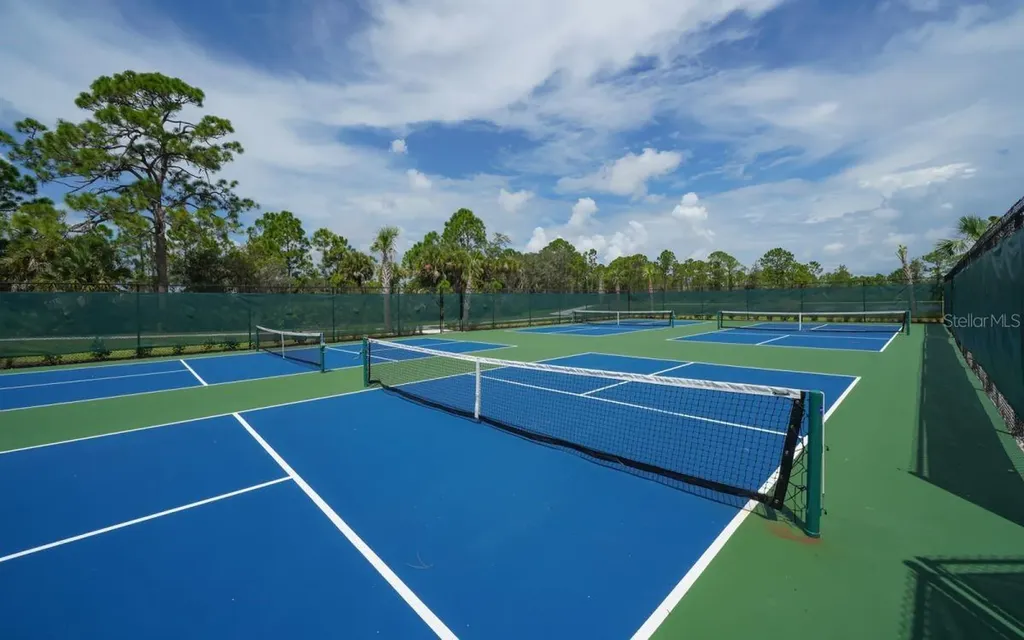 277 Potenza Loop North Venice FL 34275