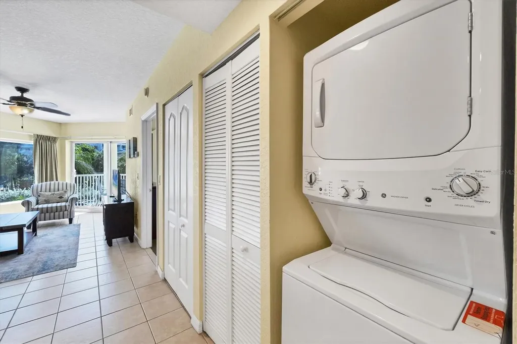 12000 Gulf Boulevard St Petersburg FL 33706