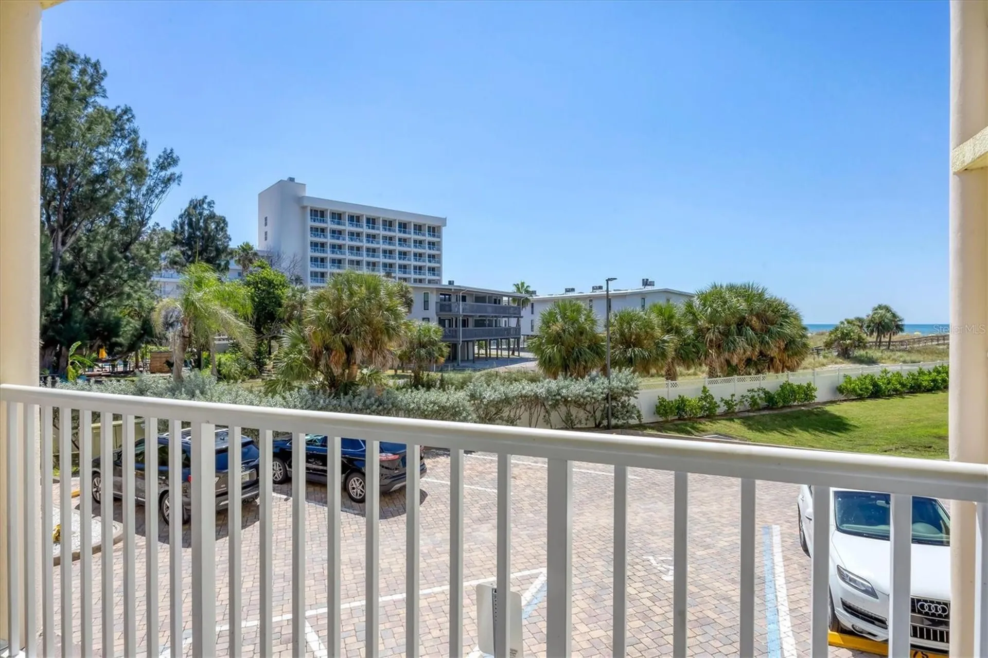 12000 Gulf Boulevard St Petersburg FL 33706