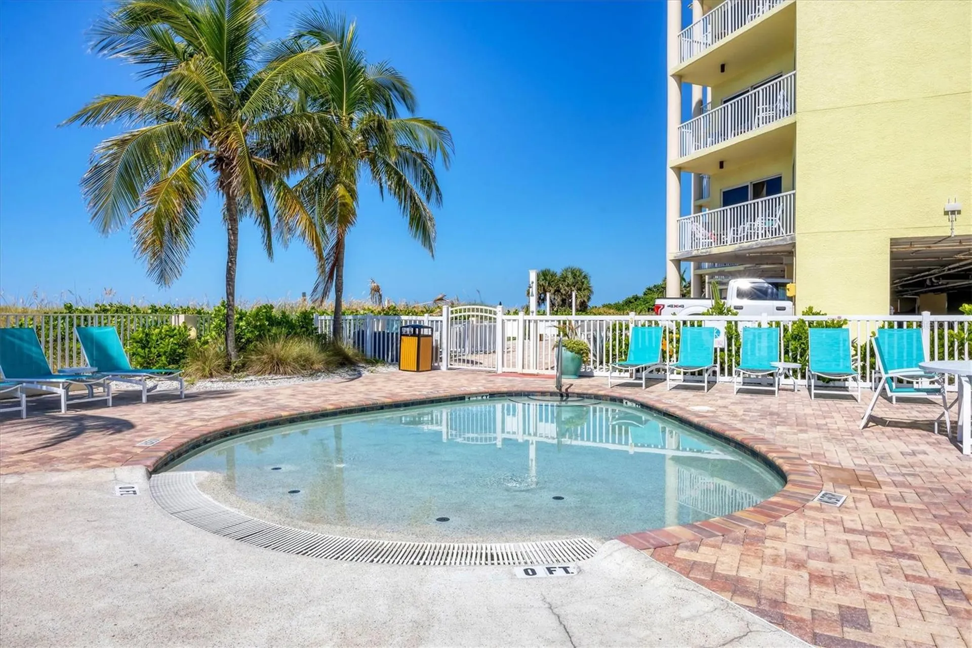 12000 Gulf Boulevard St Petersburg FL 33706