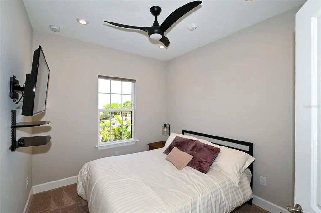 5560 Cannes Circle Sarasota FL 34231