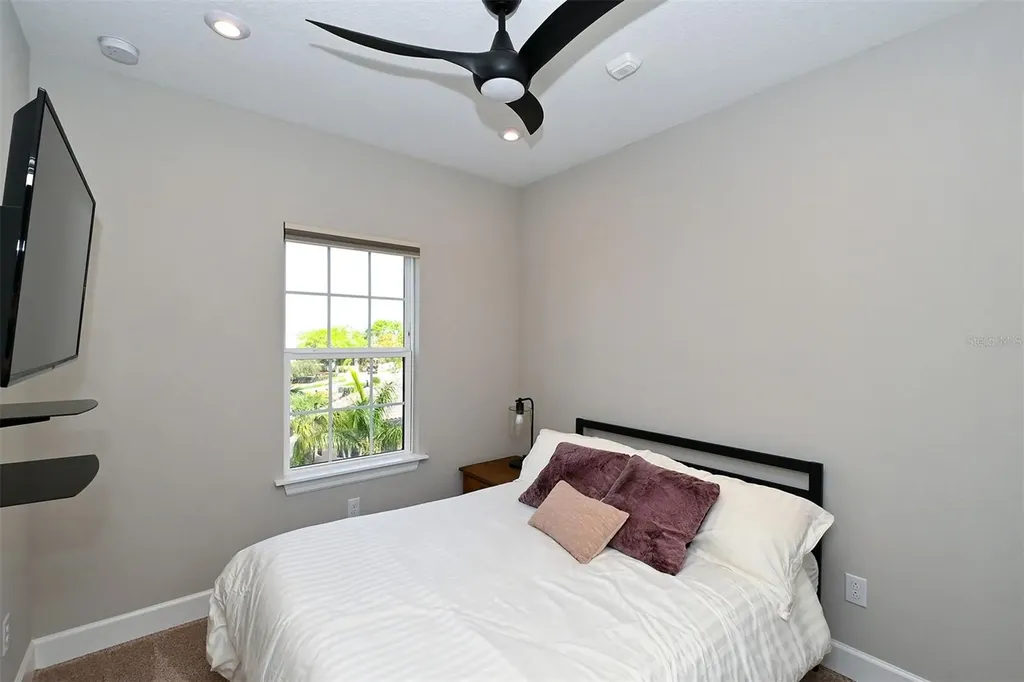 5560 Cannes Circle Sarasota FL 34231