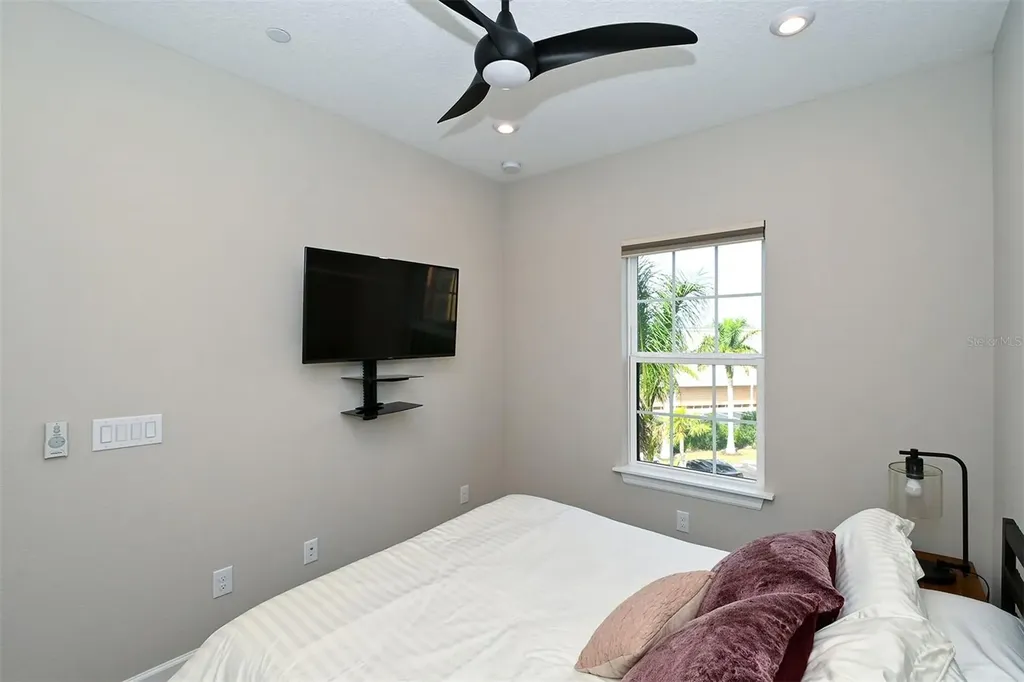 5560 Cannes Circle Sarasota FL 34231