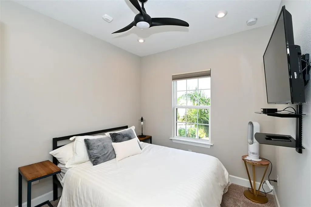 5560 Cannes Circle Sarasota FL 34231