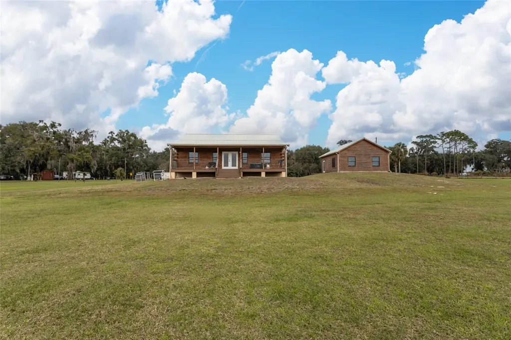2309 Mcbride Road Seville FL 32190