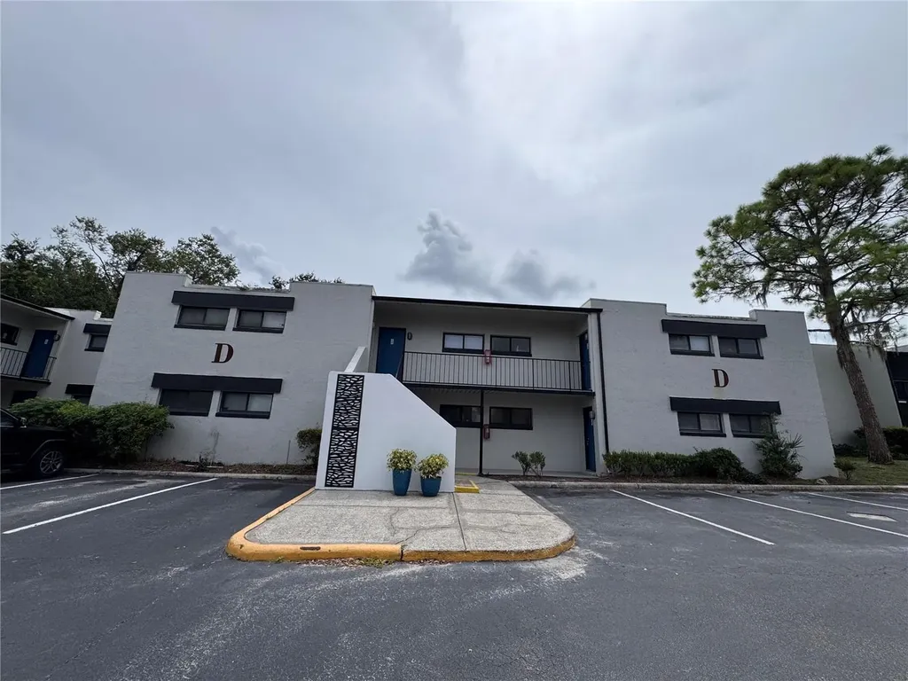1108 Bartow Road Lakeland FL 33801