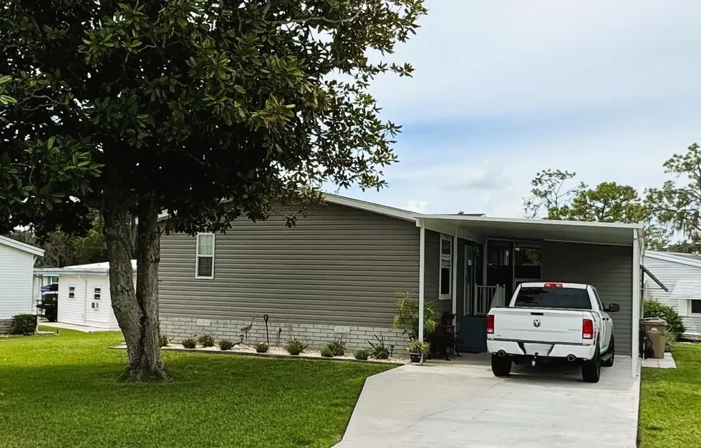 102 Dogwood Trail Leesburg FL 34748