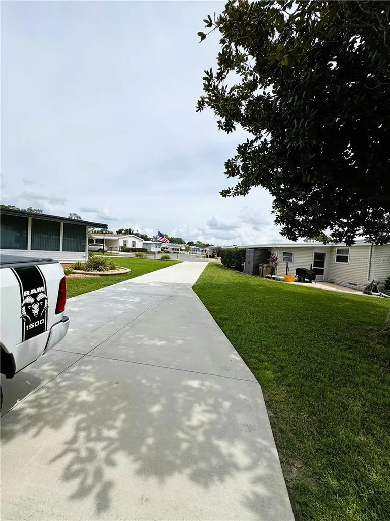 102 Dogwood Trail Leesburg FL 34748