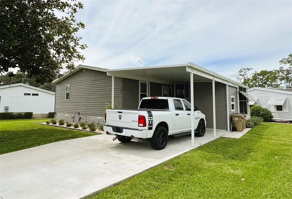 102 Dogwood Trail Leesburg FL 34748
