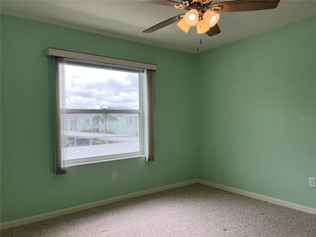5725 Greenwood Avenue North Port FL 34287