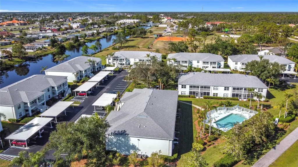5725 Greenwood Avenue North Port FL 34287