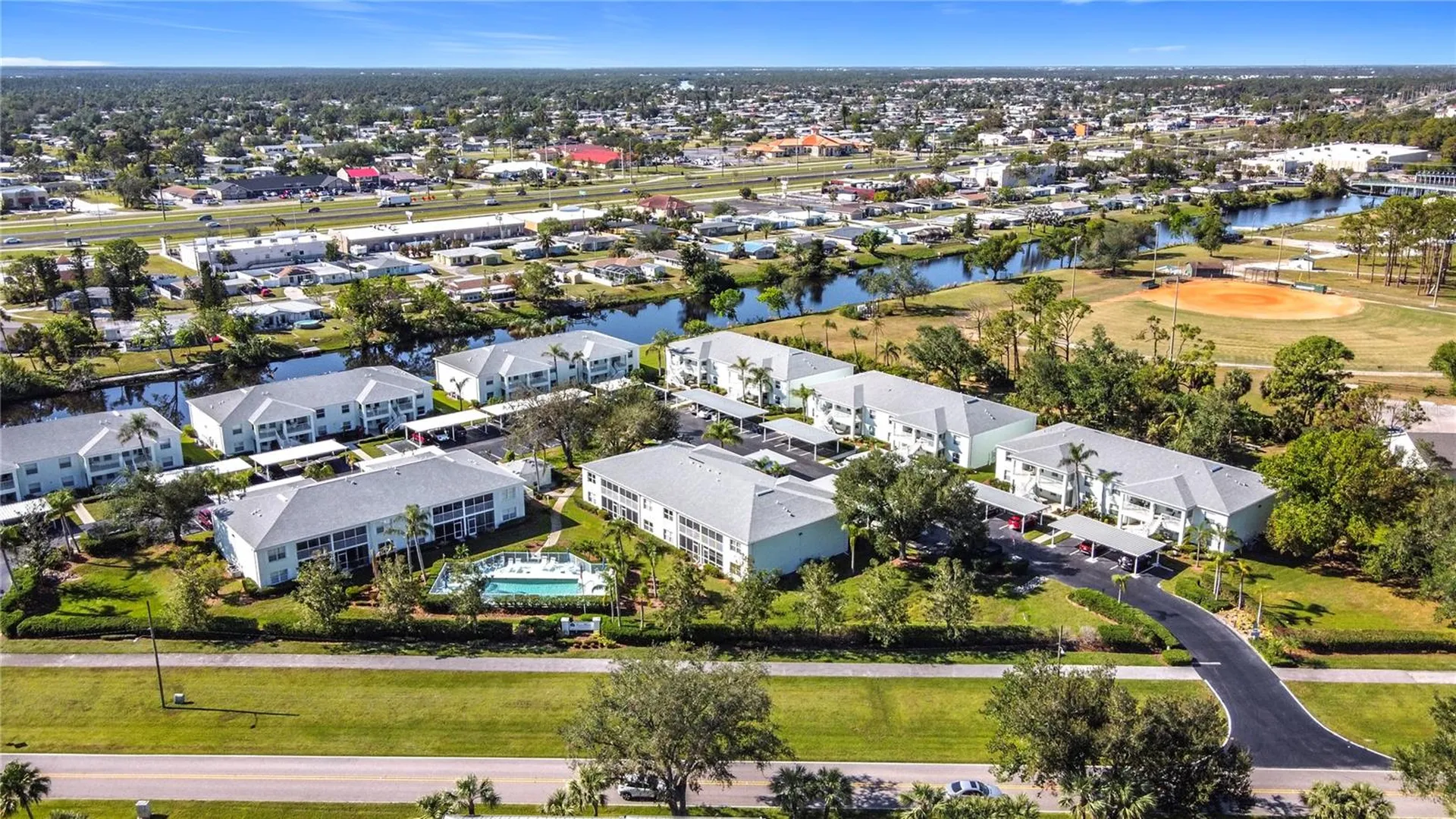 5725 Greenwood Avenue North Port FL 34287