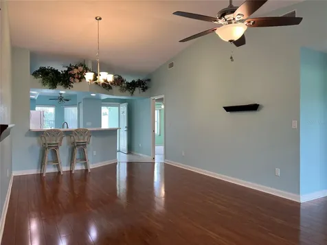 5725 Greenwood Avenue North Port FL 34287