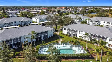5725 Greenwood Avenue North Port FL 34287